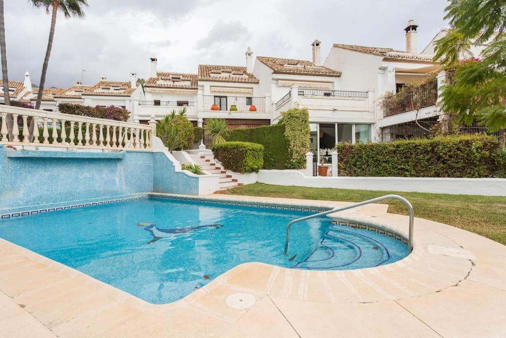 Stylish Spanish 3 Bd Townhouse On The Golden Mile Marbella Exterior foto