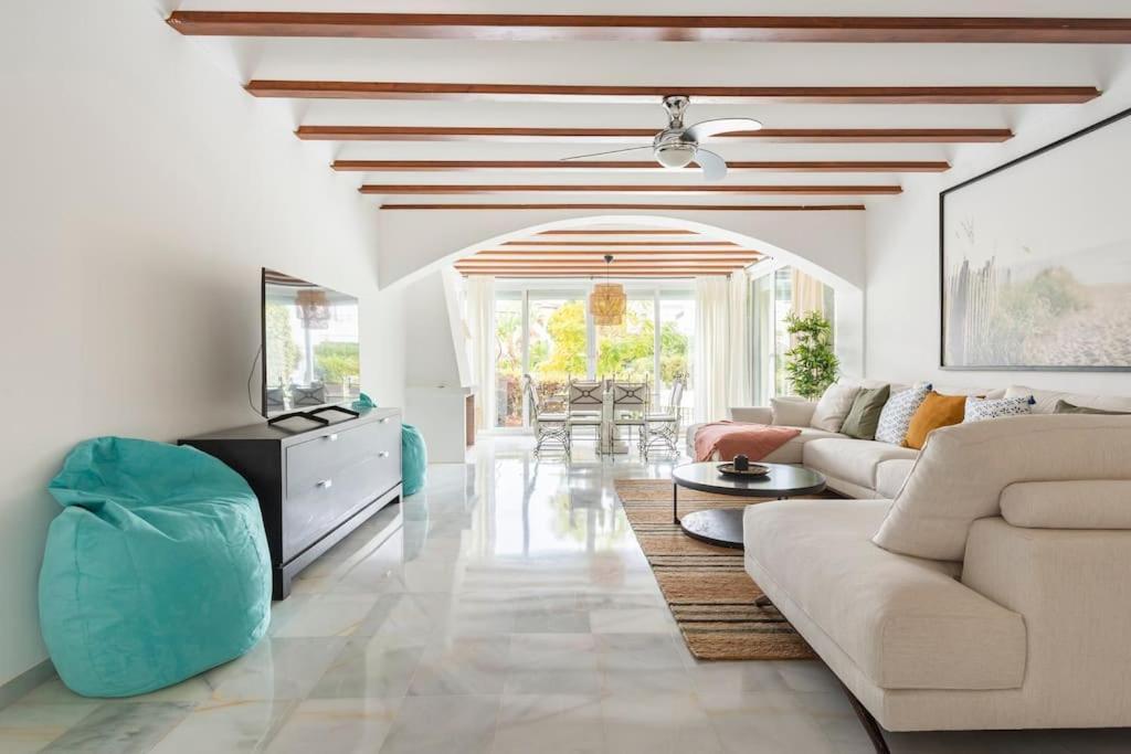 Stylish Spanish 3 Bd Townhouse On The Golden Mile Marbella Exterior foto