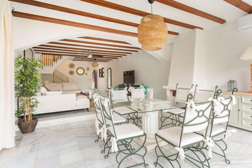 Stylish Spanish 3 Bd Townhouse On The Golden Mile Marbella Exterior foto